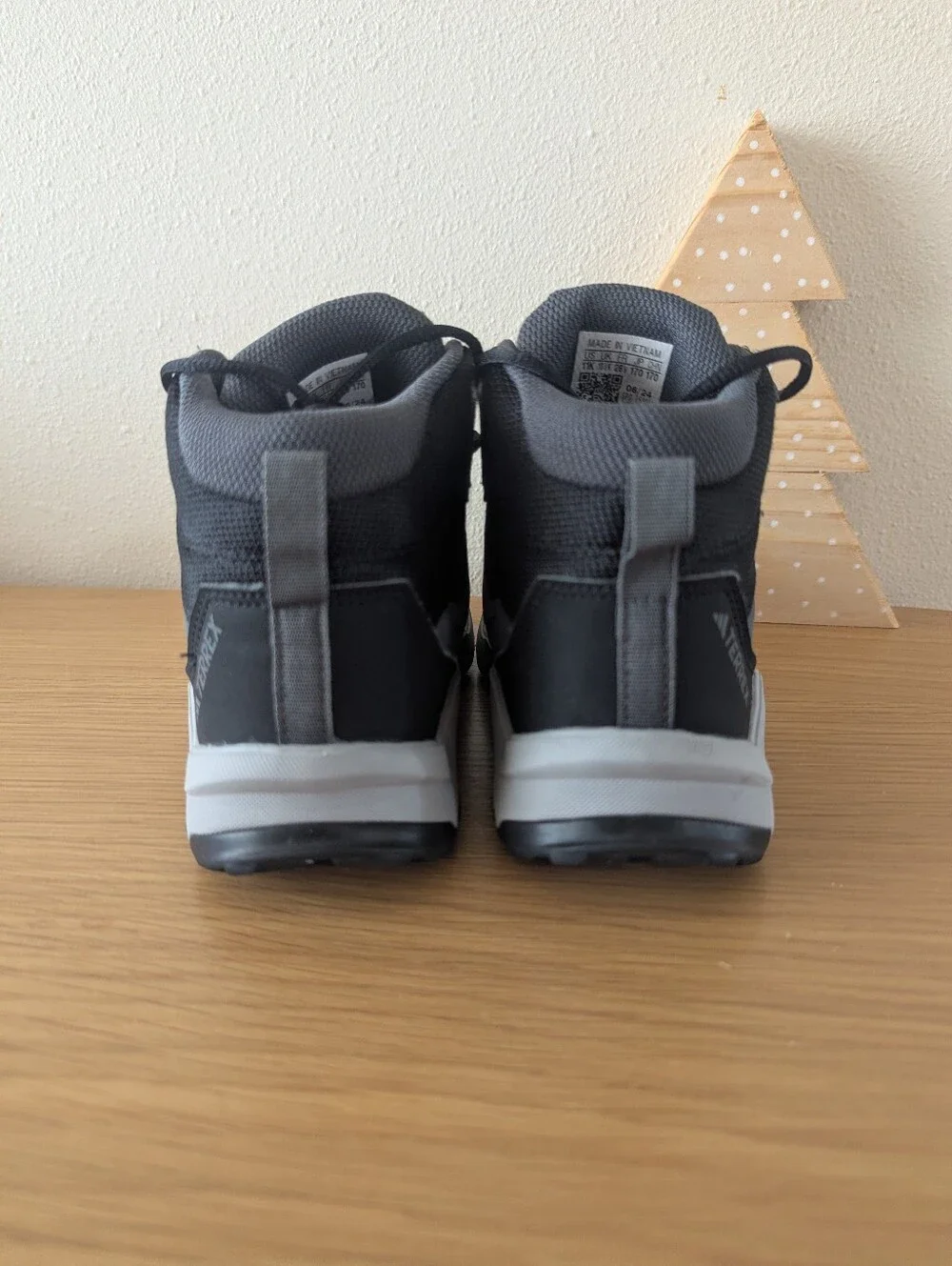 adidas water resistant